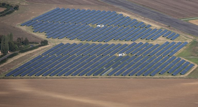 solar farm, solar panels, renewable energy-6619505.jpg